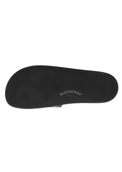 Burberry - Slides