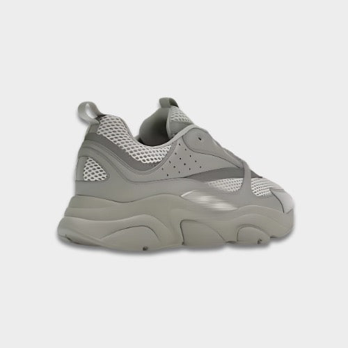 B22 Triple Grey