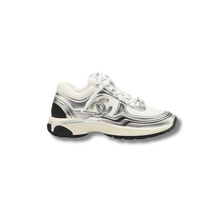 Chanel runner